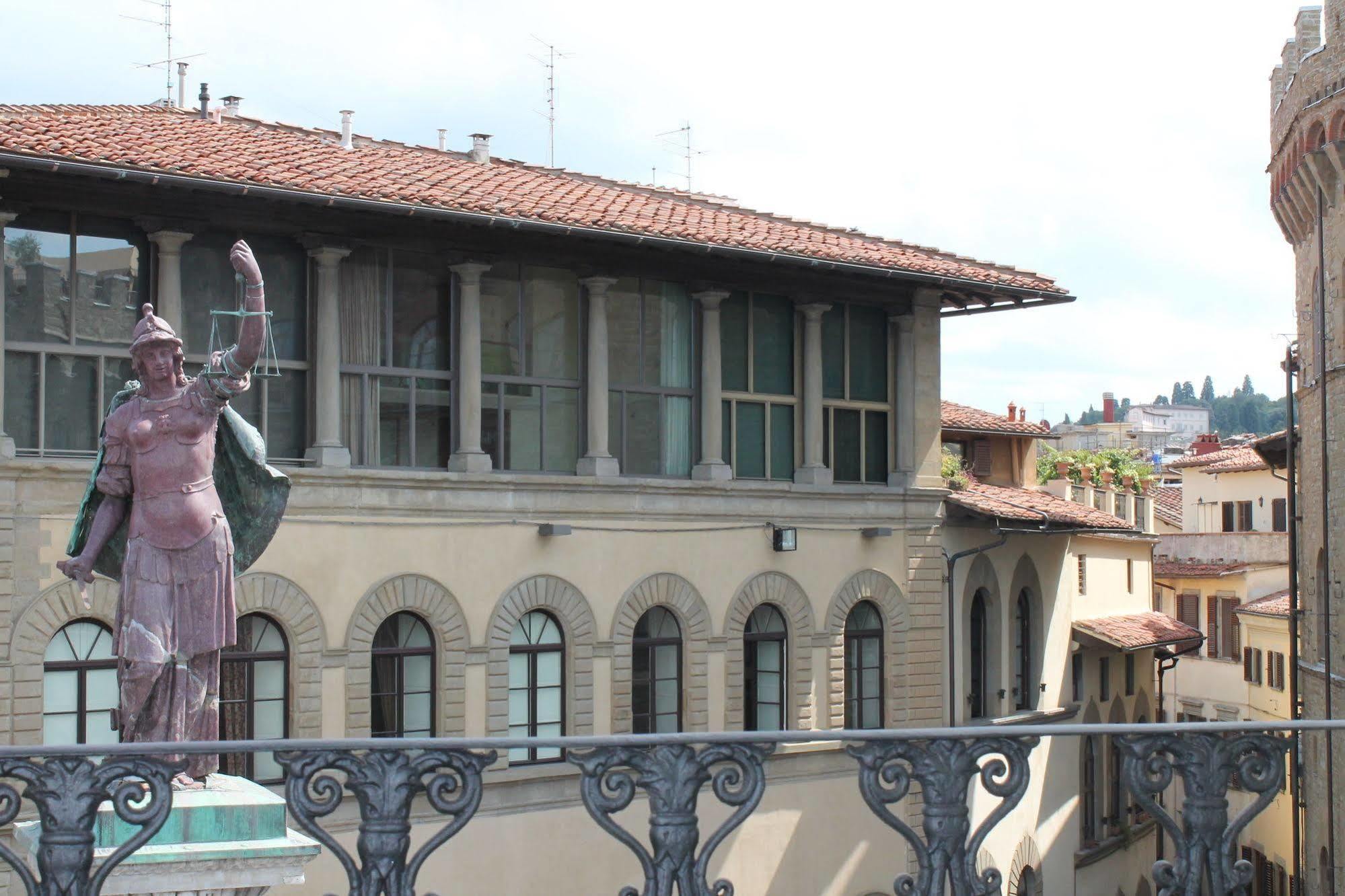 Tornabuoni View Bed & Breakfast Florence Exterior photo